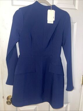 Commense Navy Long-Sleeve Structured Shift Dress